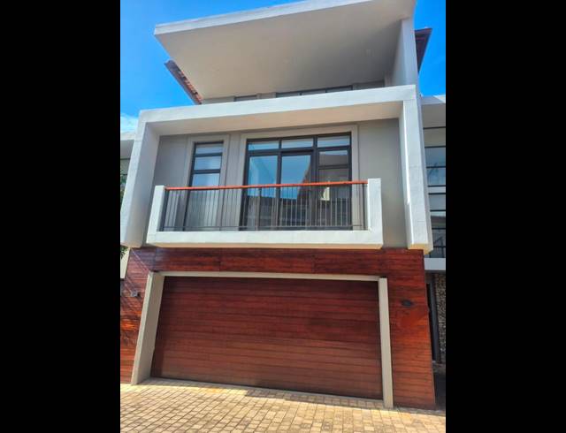 5 BEDROOM PROPERTY TO RENT IN IZINGA RIDGE